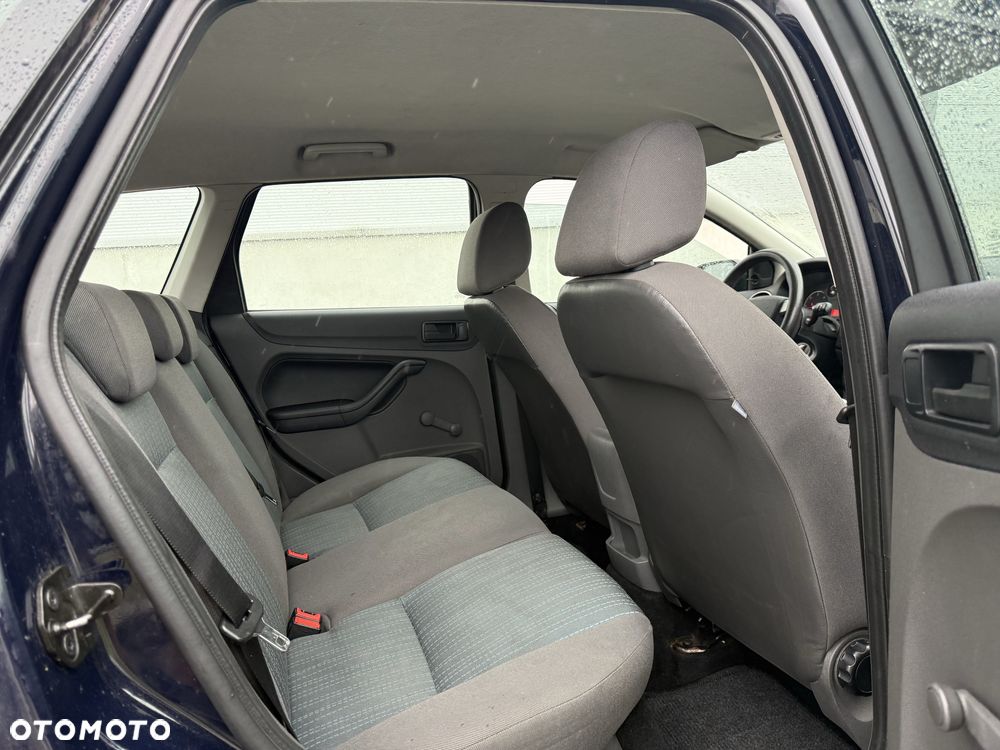 Ford Focus - 6