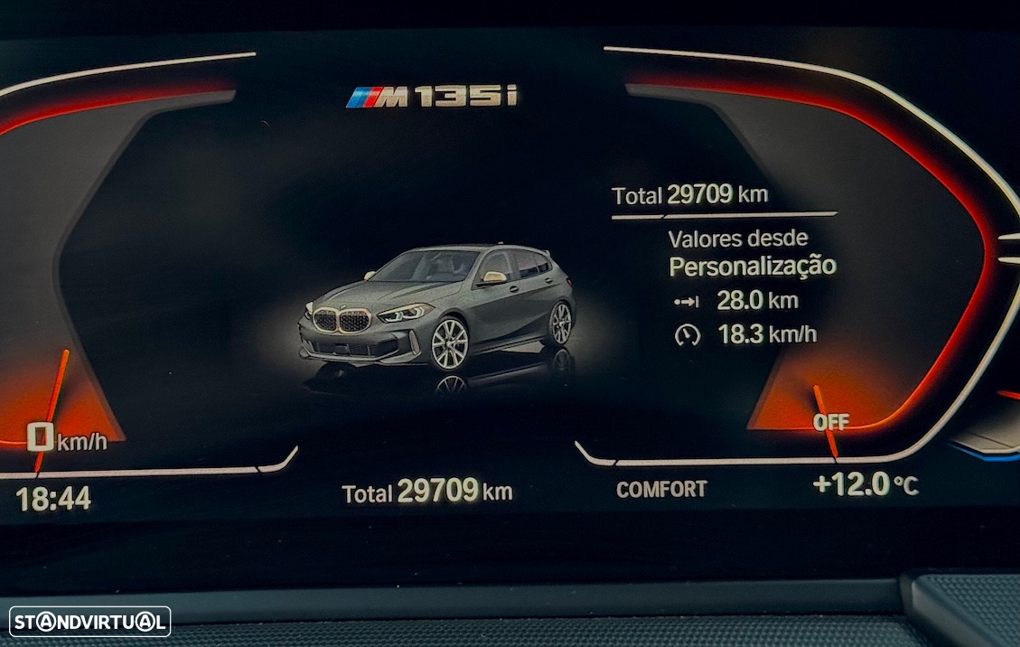 BMW M135i xDrive - 51