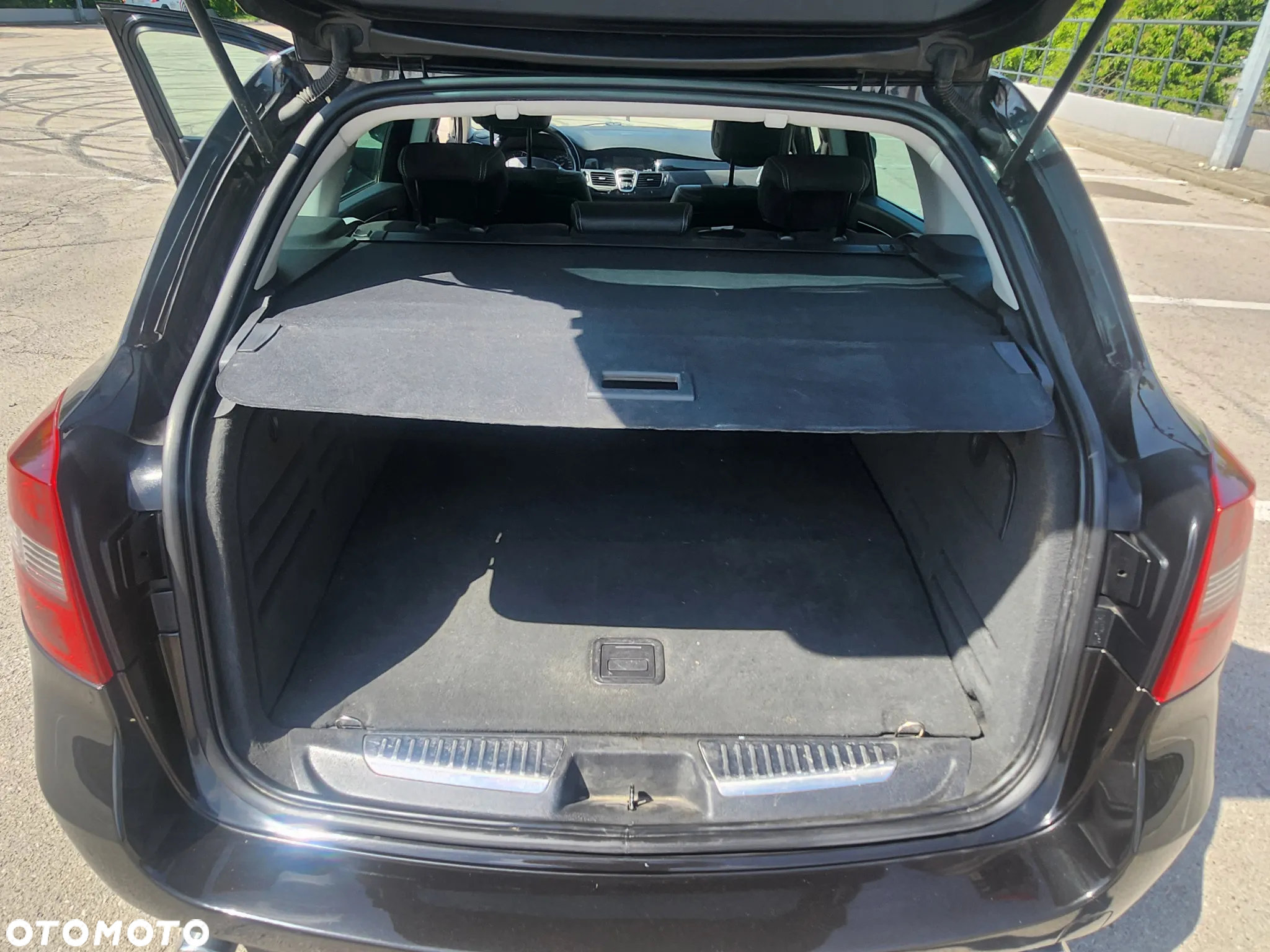 Renault Laguna Grandtour dCi 175 FAP Bose Edition - 22