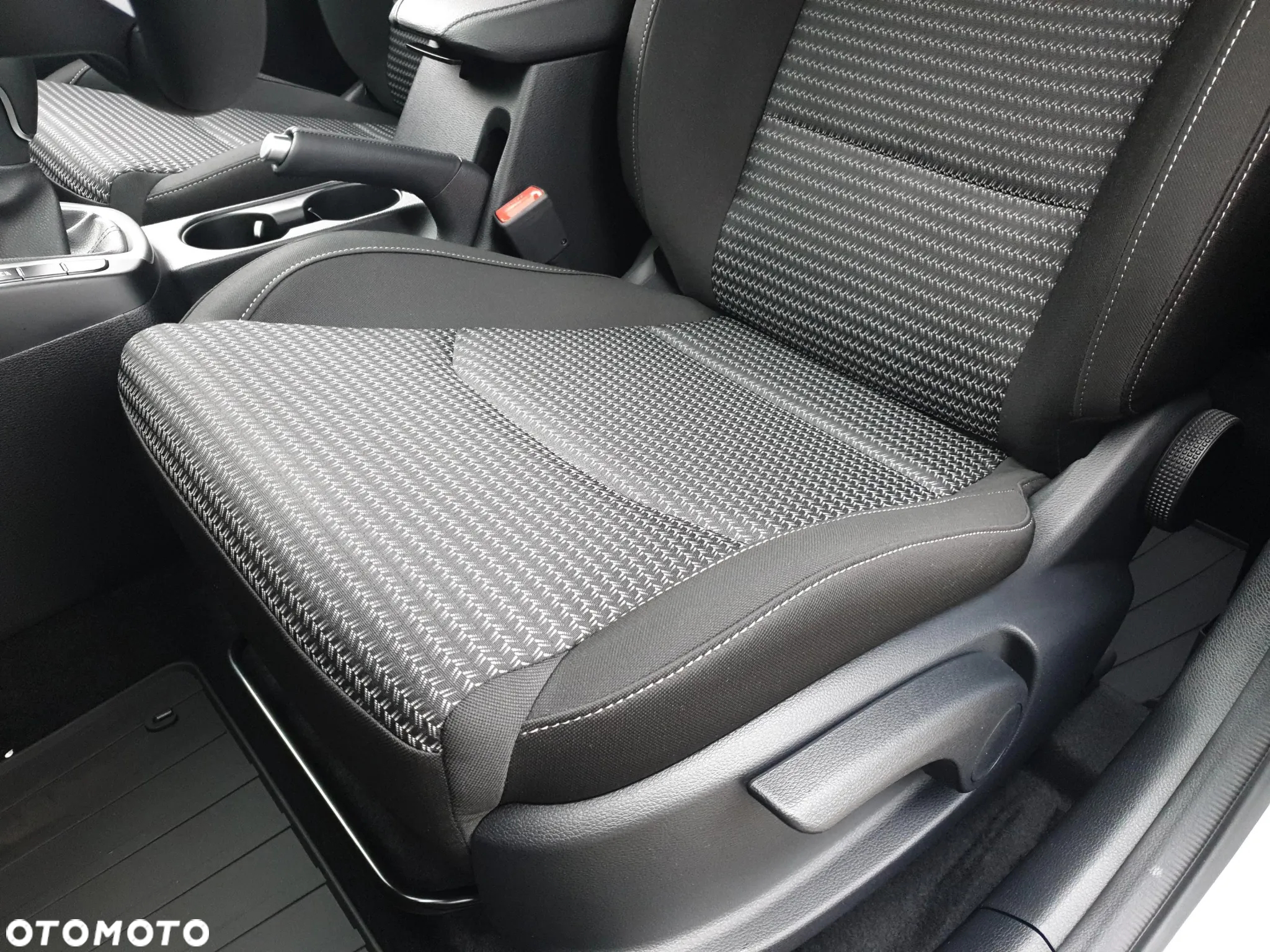 Kia Ceed 1.5 T-GDI M - 18