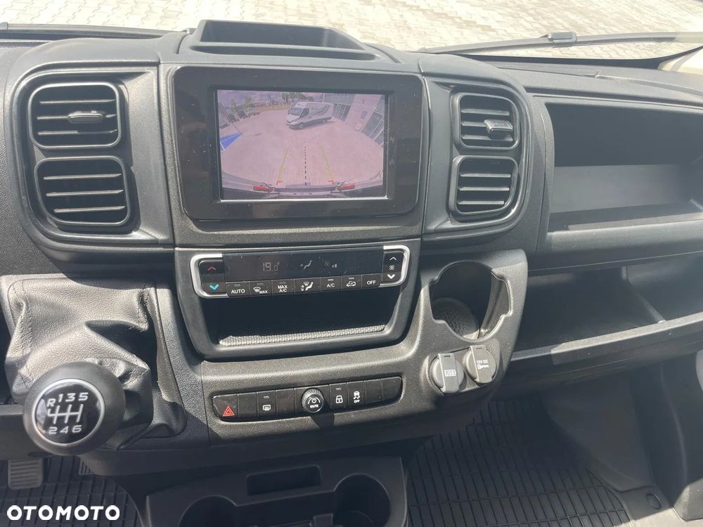 Fiat Ducato L4H2 MAXI kamera cofania - 9