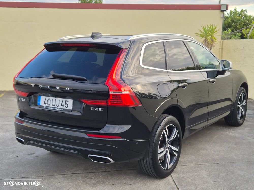 Volvo XC 60 2.0 D4 R-Design AWD Geartronic - 14