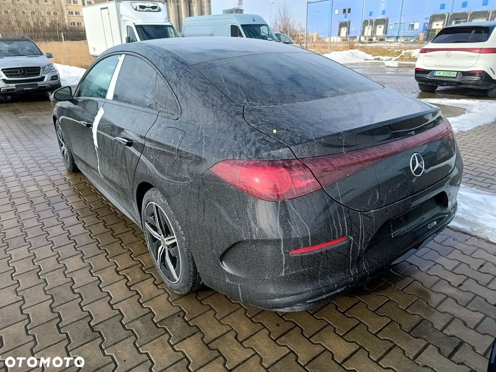 Mercedes-Benz CLA - 4