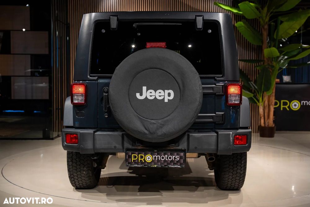 Jeep Wrangler - 9