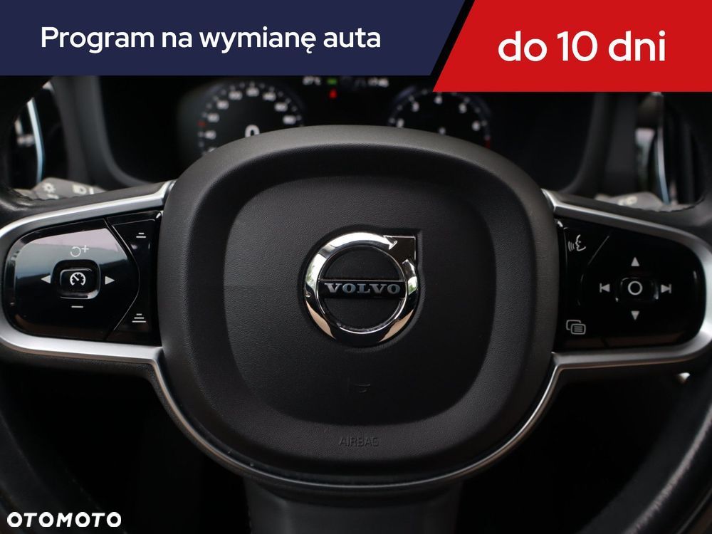 Volvo V60 Cross Country - 14