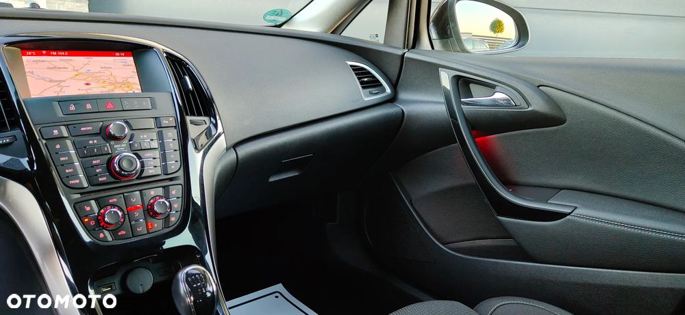 Opel Astra 1.4 Turbo Exklusiv - 21