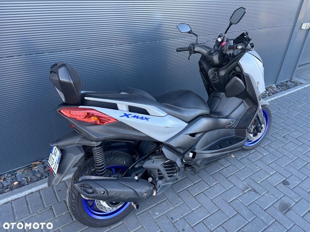 Yamaha X-max - 4