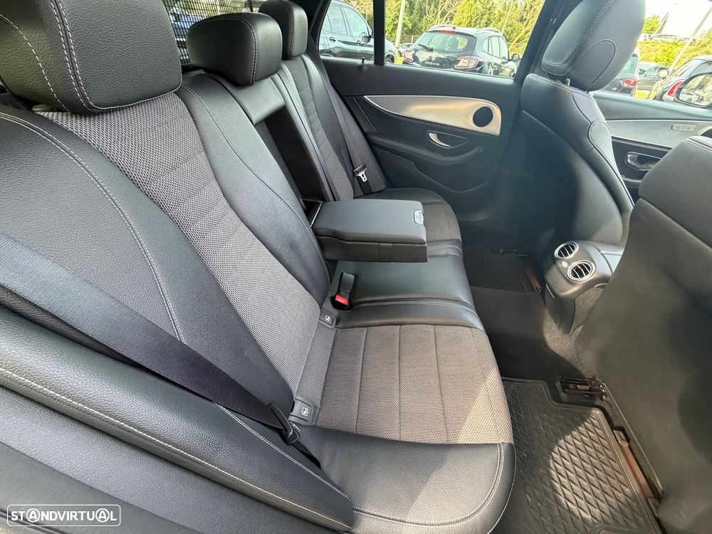Mercedes-Benz E 220 d 4Matic All-Terrain 9G-TRONIC Avantgarde - 16