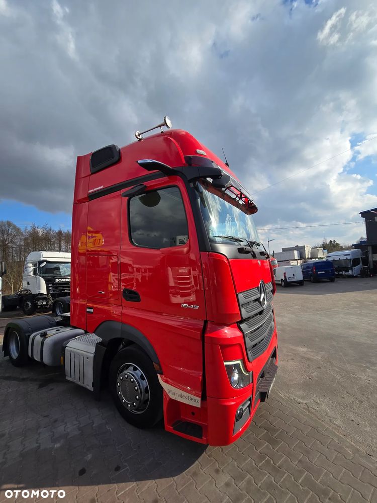 Mercedes-Benz ACTROS 1845 MP 5 GIGASPACE MEGA - 10