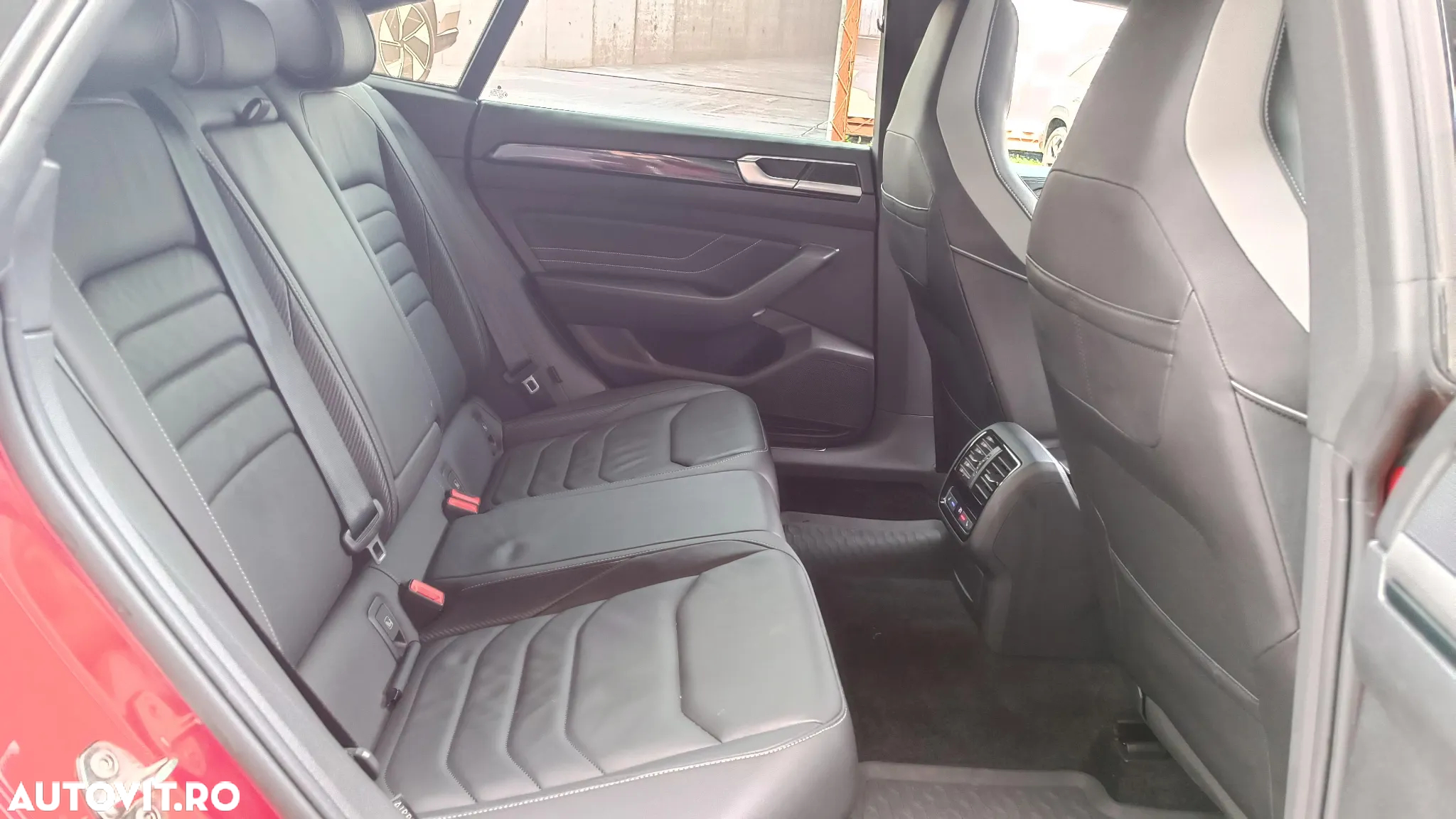 Volkswagen ARTEON 2.0 TDI SCR 4Motion DSG R-Line - 34