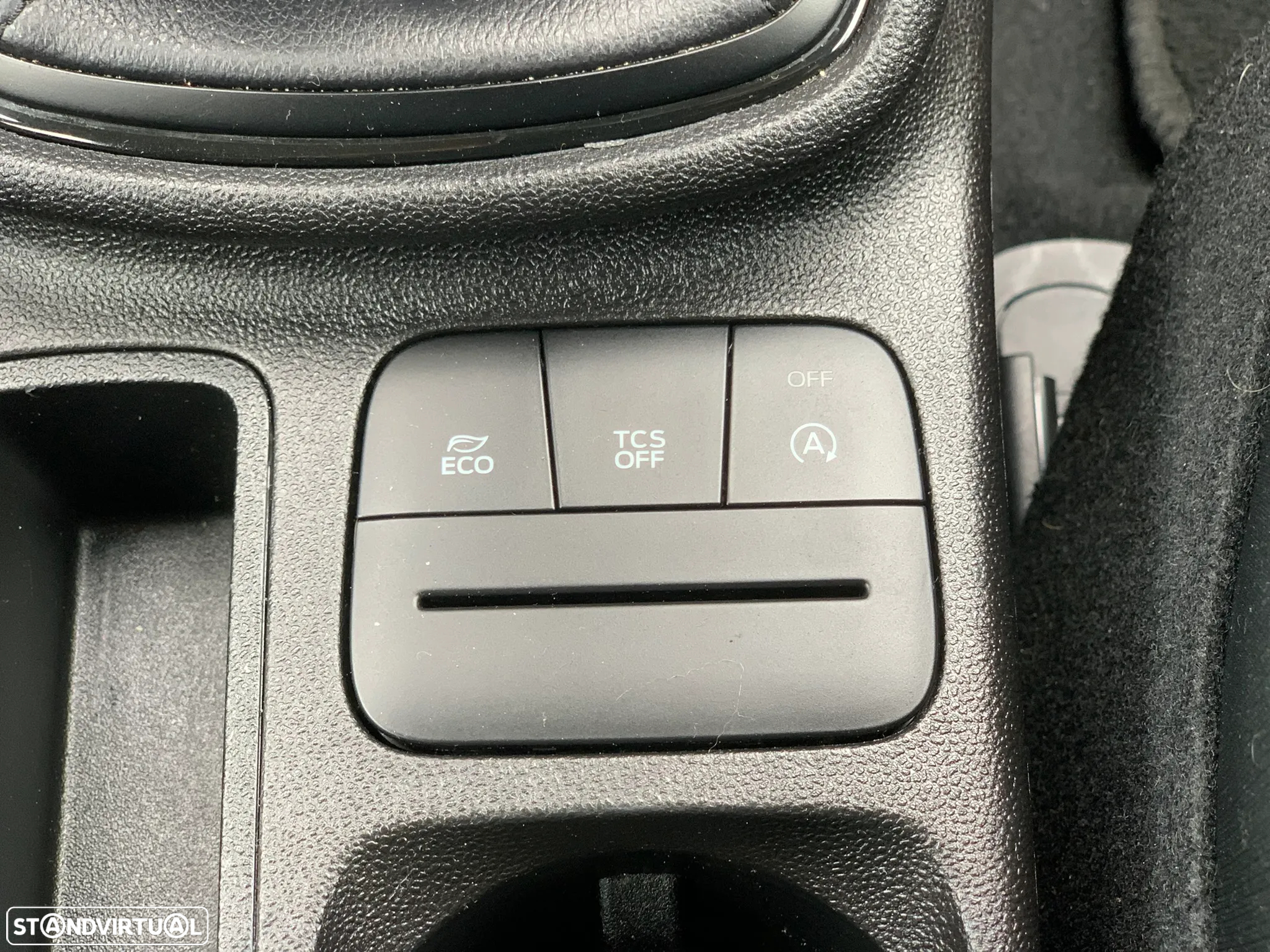 Ford Fiesta 1.0 EcoBoost Titanium - 18