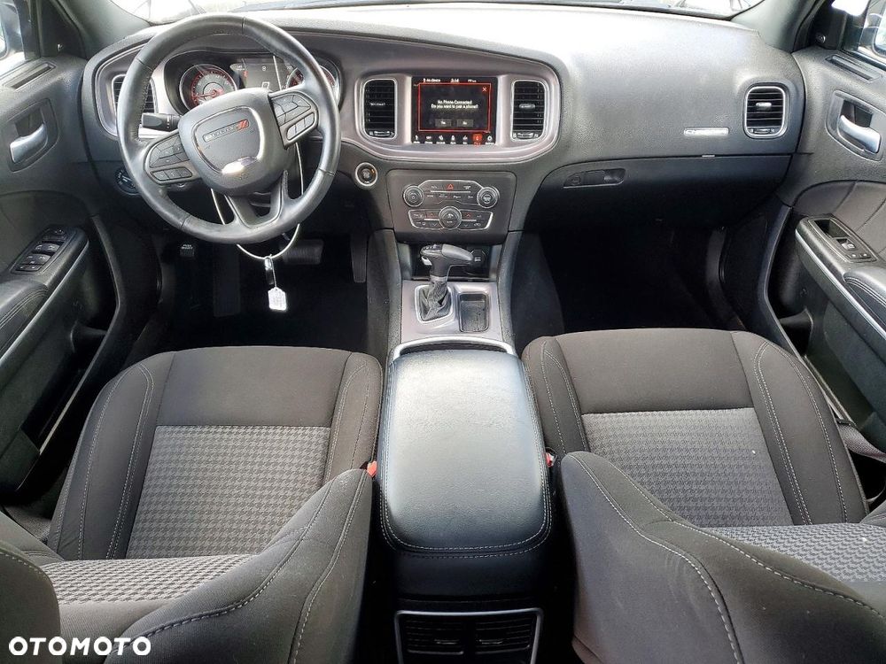 Dodge Charger 3.6 GT - 9
