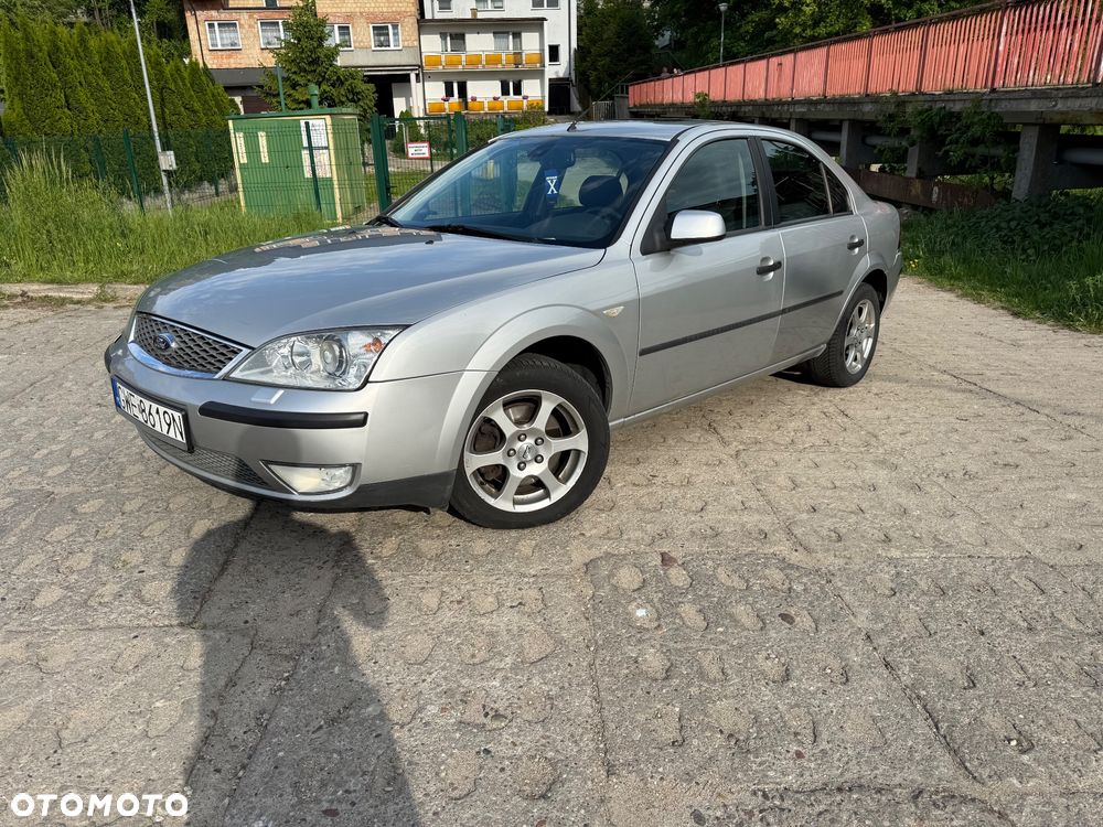 Ford Mondeo 2.0 Ghia - 1
