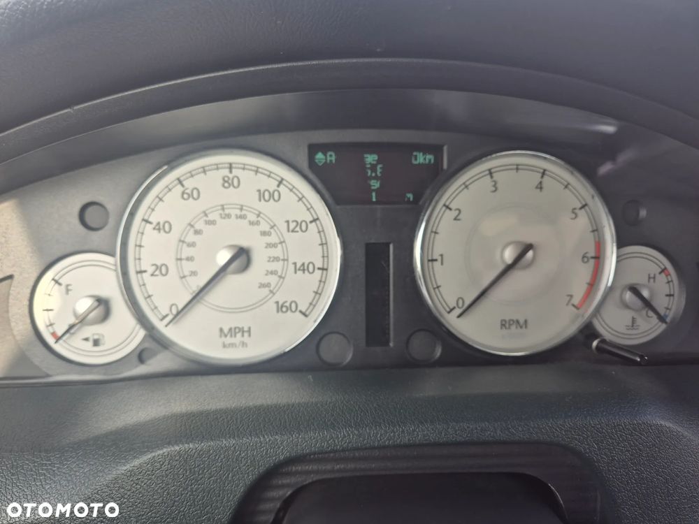 Chrysler 300C 5.7 V8 Hemi - 22