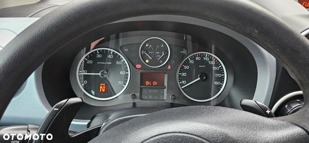 Citroën Berlingo Multispace e-HDi 90 FAP EGS6 Exclusive - 21