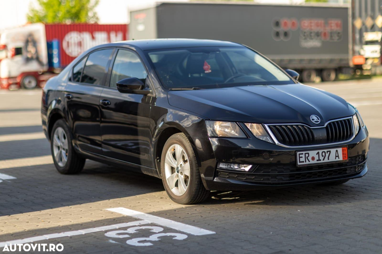 Skoda Octavia 1.6 TDI DSG Ambition - 36
