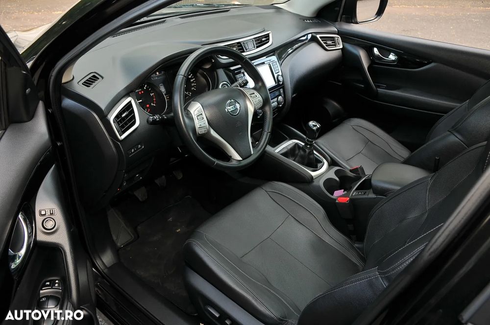 Nissan Qashqai 1.6 DCI TEKNA - 21