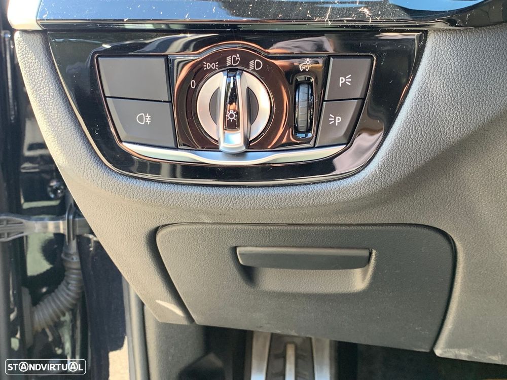 BMW 530 e Pack Desportivo M Pro - 42