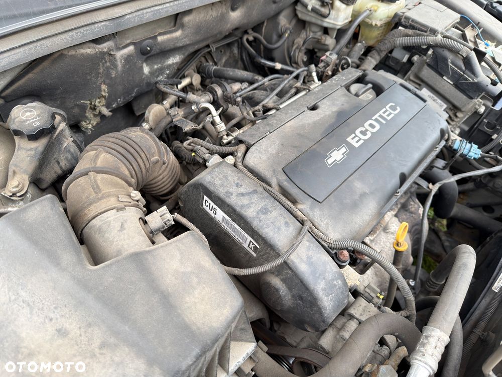 Chevrolet Cruze 1.8 Base - 10