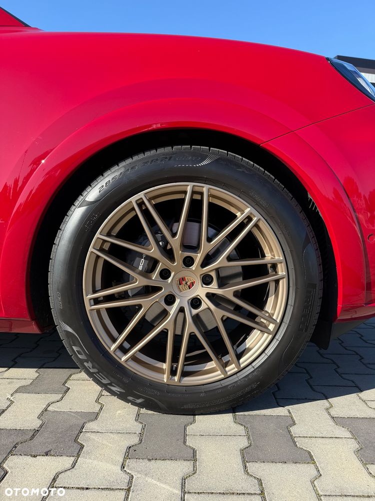 Porsche Cayenne Standard - 25