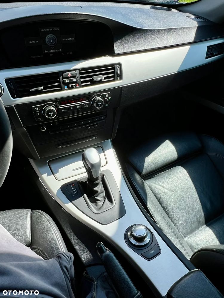 BMW Seria 3 - 22