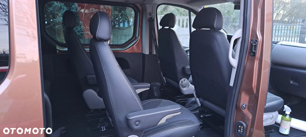 Renault Trafic 1.6 dCi - 9