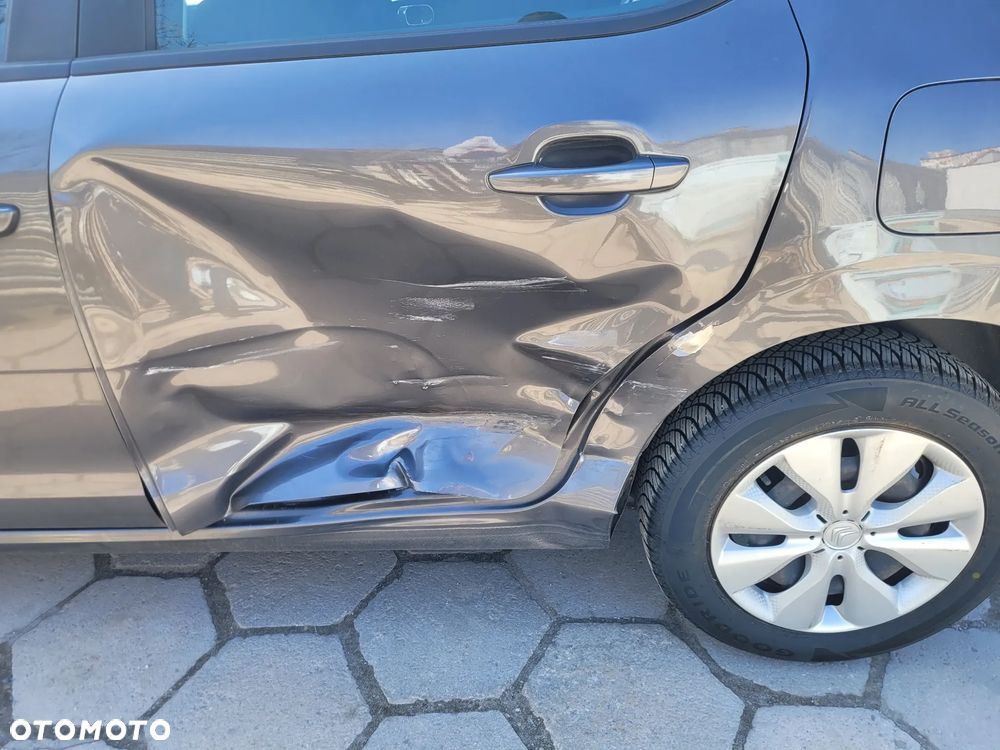 Citroën C3 1.2 PureTech Exclusive - 17