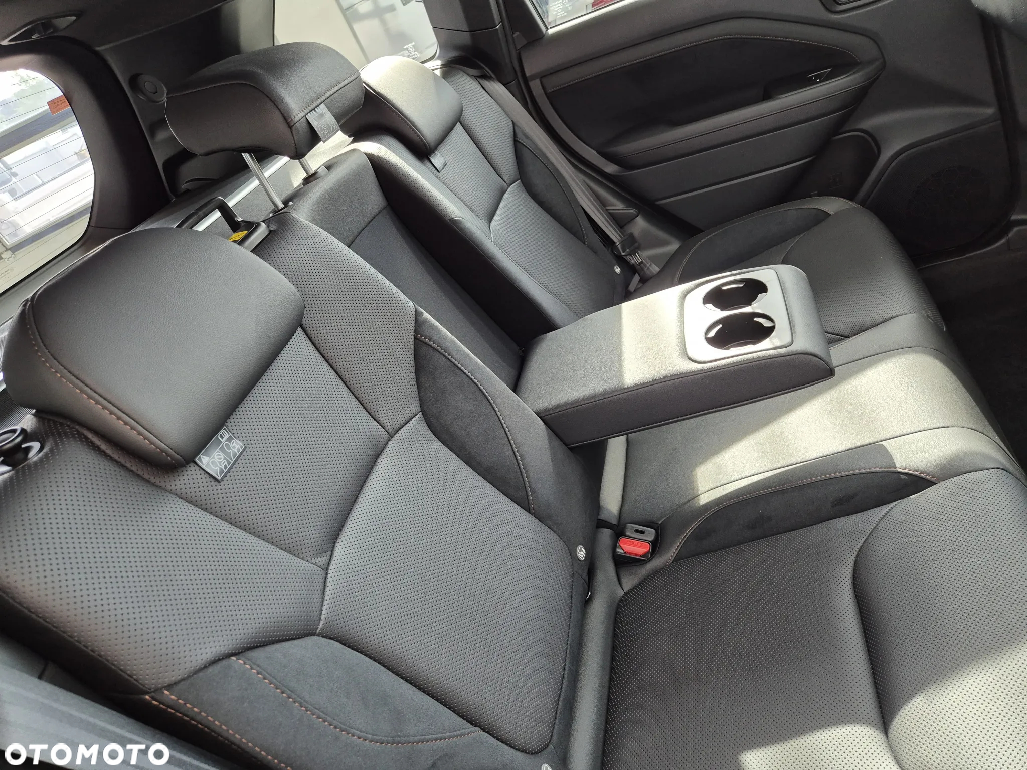 Subaru Forester 2.0i-L Platinum (EyeSight) Lineartronic - 26