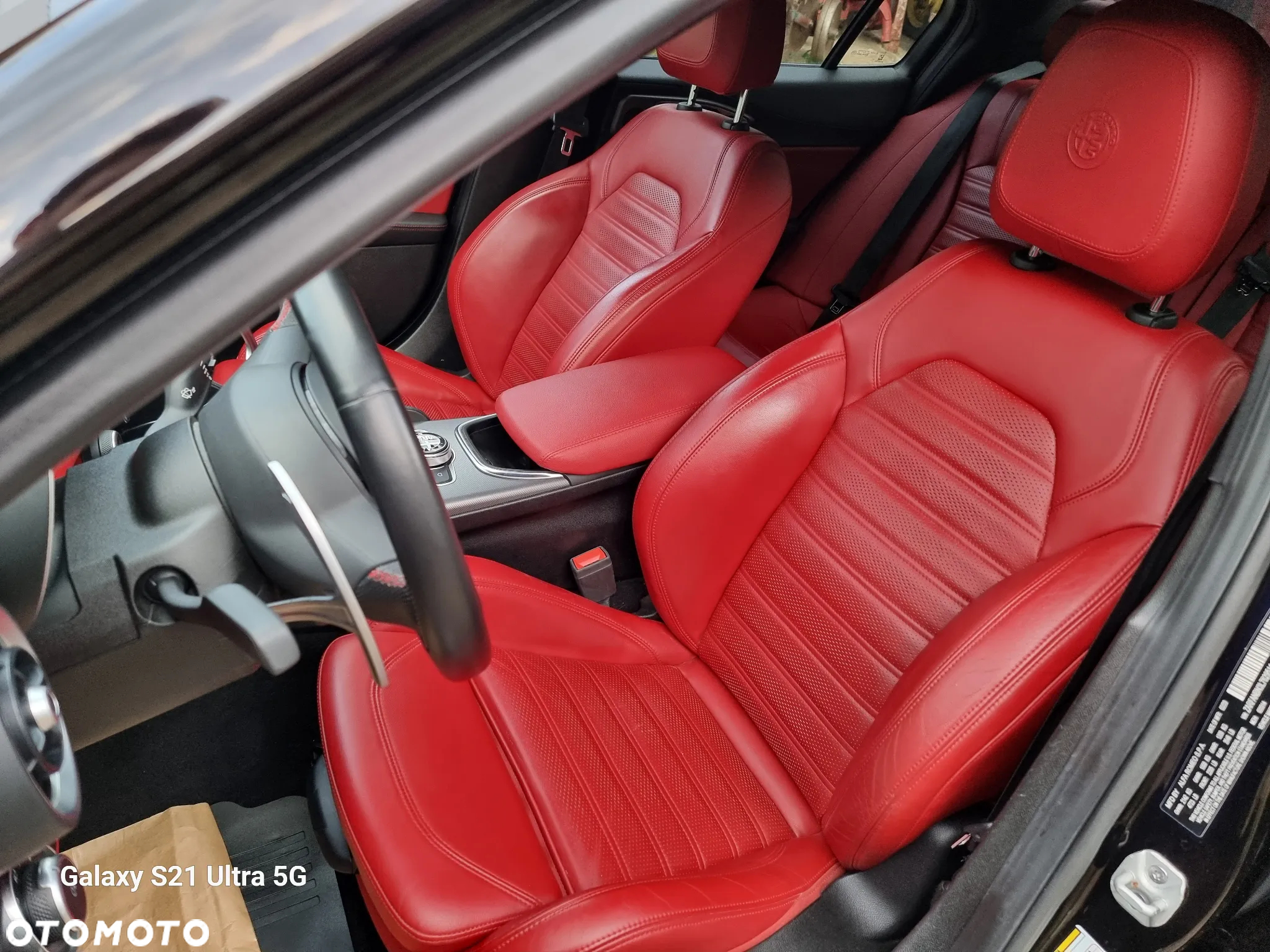 Alfa Romeo Giulia 2.0 Turbo 16V AT8-Q4 Veloce Ti - 30