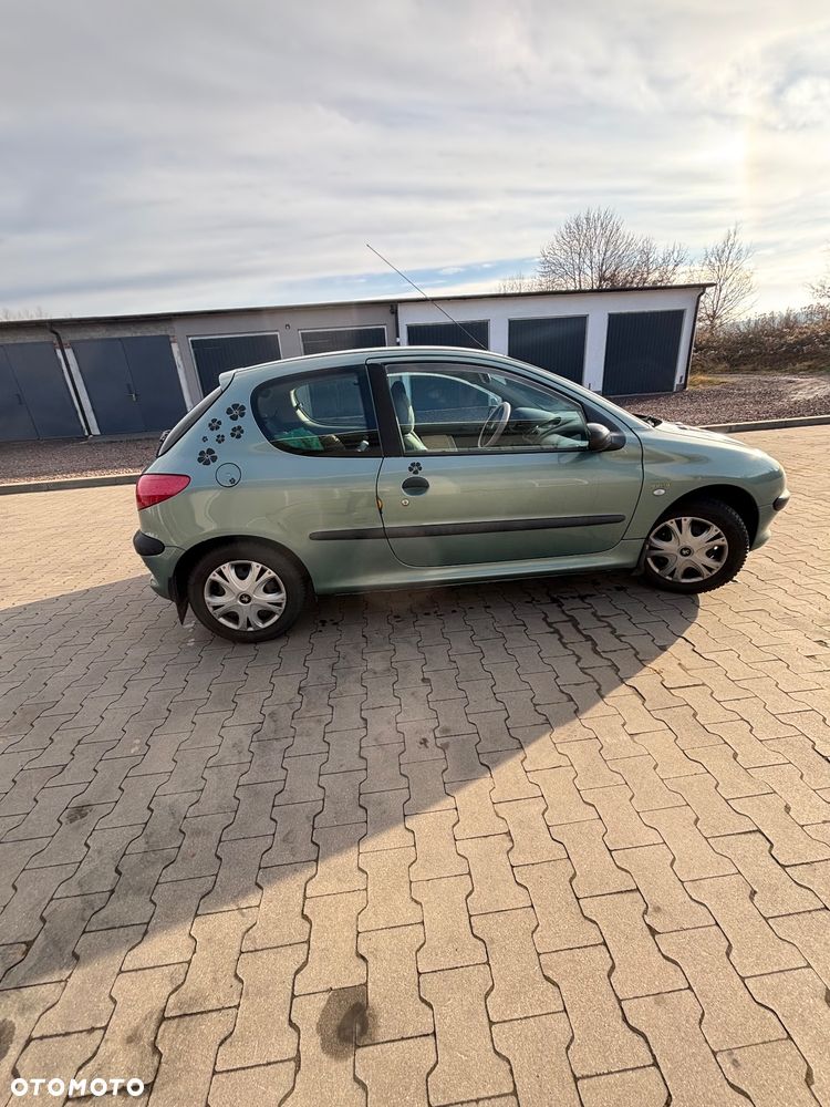 Peugeot 206 1.1 XR - 8