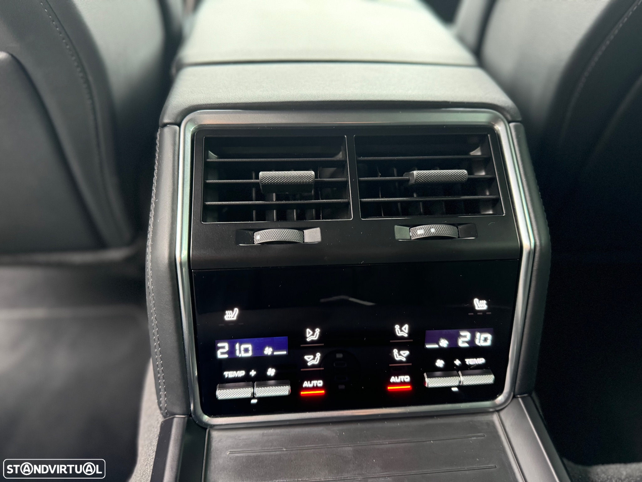 Porsche Panamera 4 E-Hybrid Executive - 15