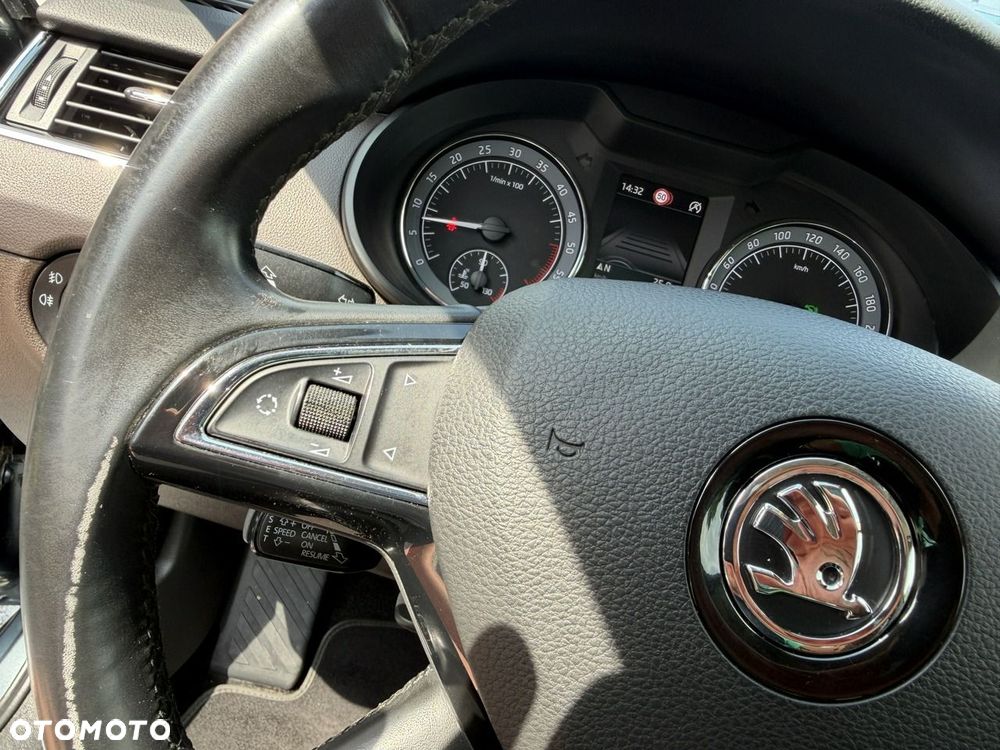 Skoda Octavia - 18