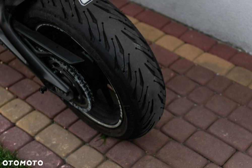 Yamaha MT - 9