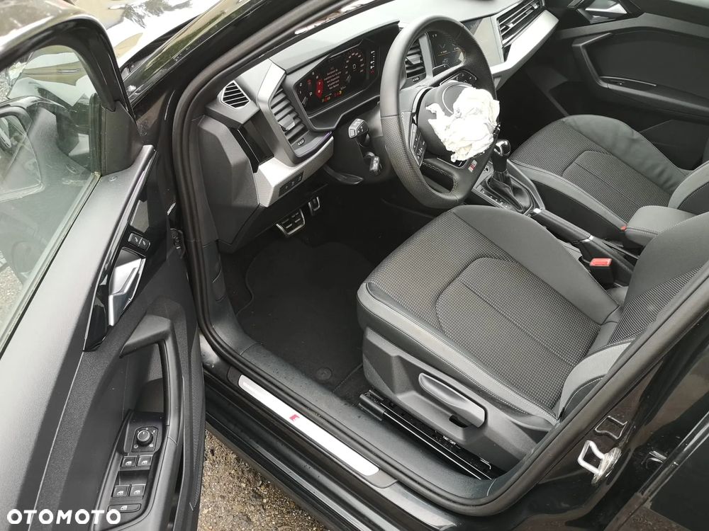 Audi A1 Sportback 35 TFSI S-Line S tronic - 14