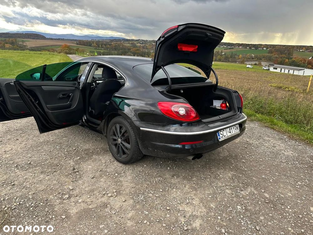 Volkswagen Passat CC 2.0 Blue TDI - 9