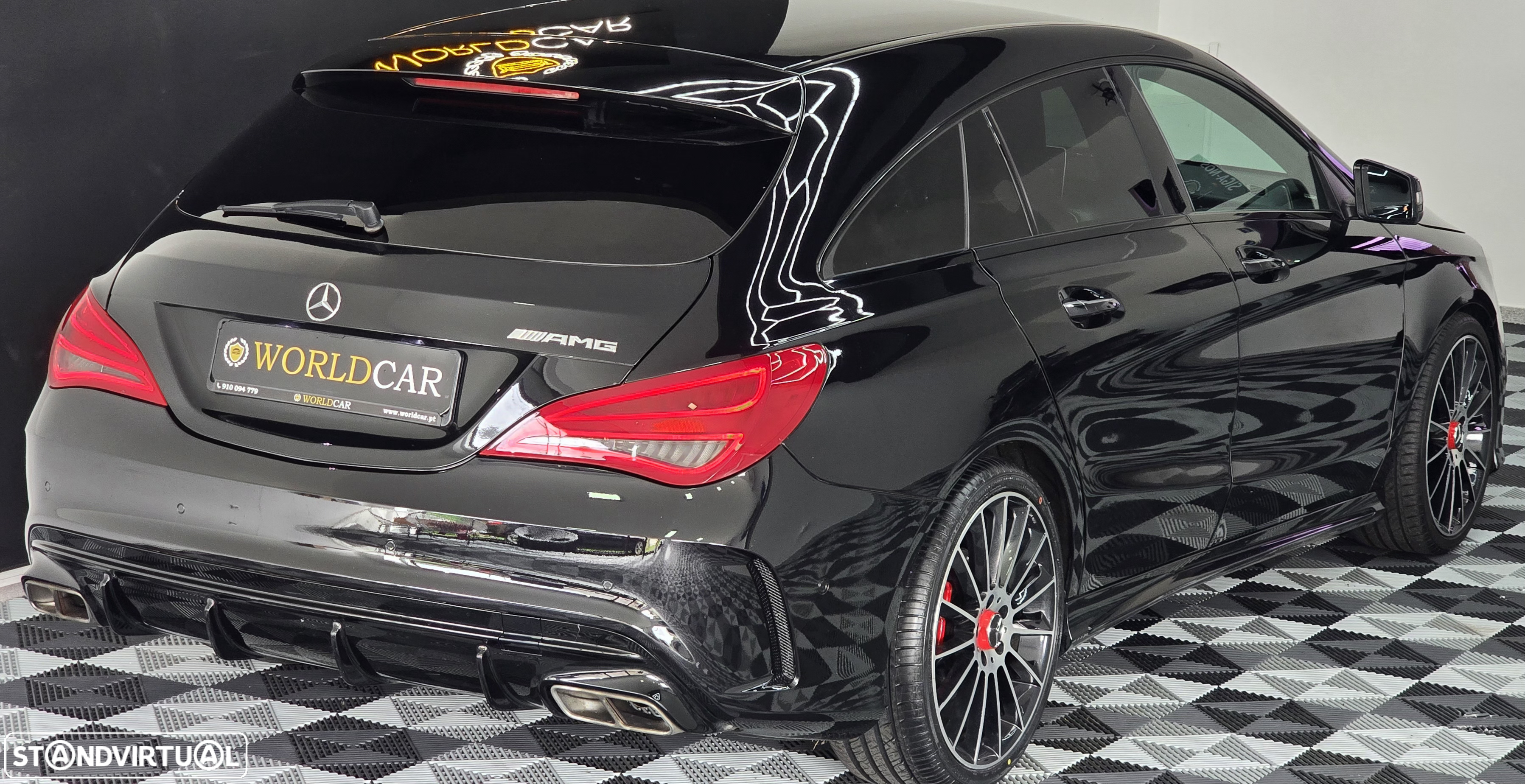 Mercedes-Benz CLA 220 d Shooting Brake AMG Line Aut. - 25