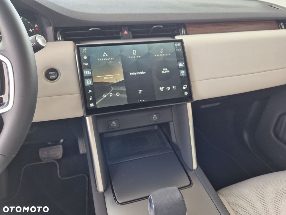 Land Rover Discovery Sport D200 - 13