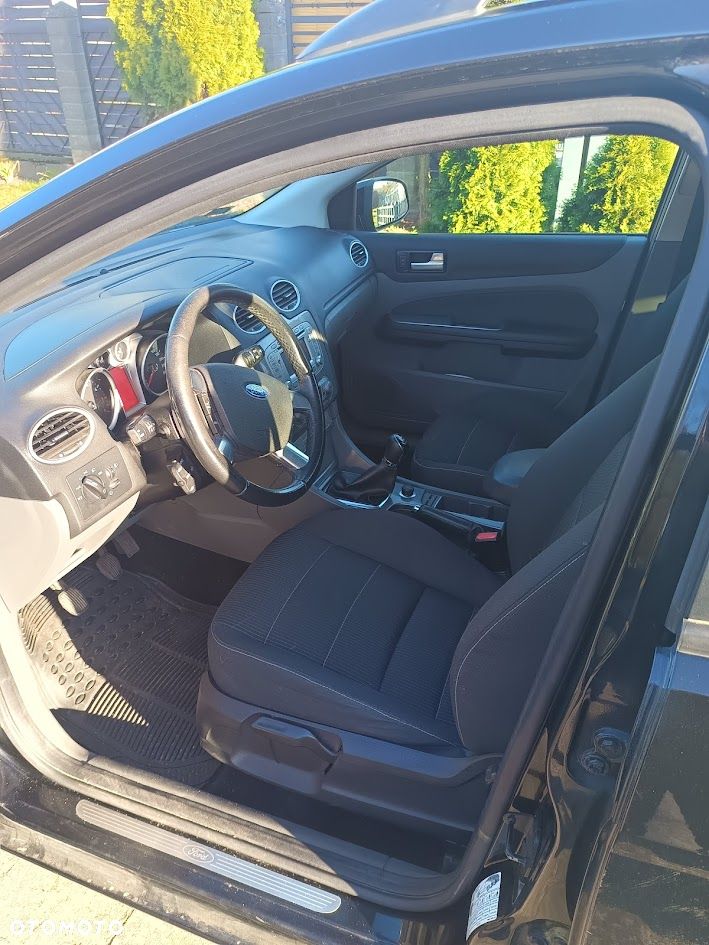 Ford Focus 1.8 Titanium - 7