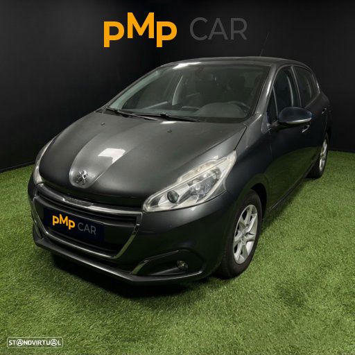 Peugeot 208 1.2 VTi SE Style - 1