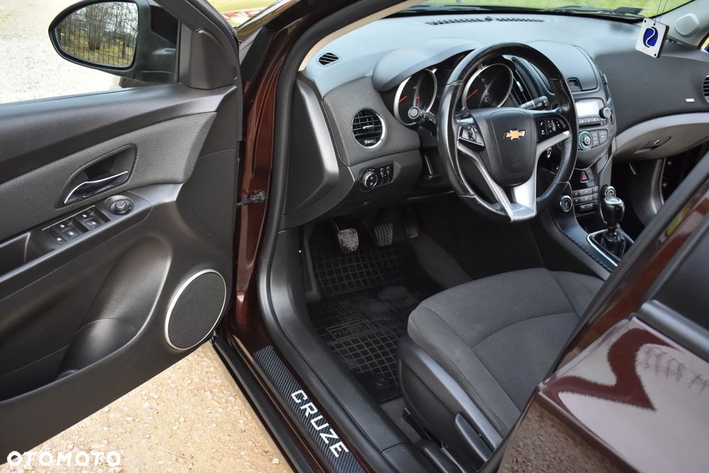 Chevrolet Cruze - 9