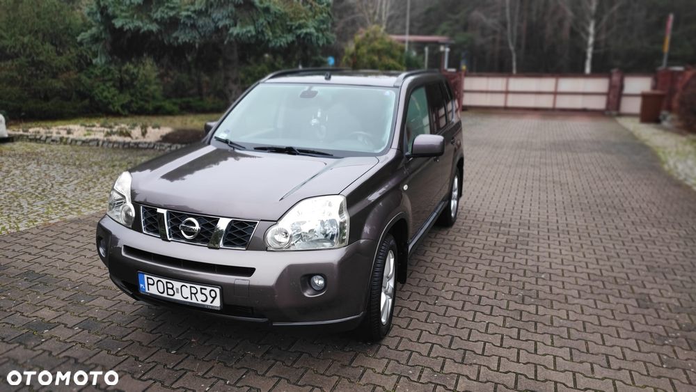 Nissan X-Trail - 1