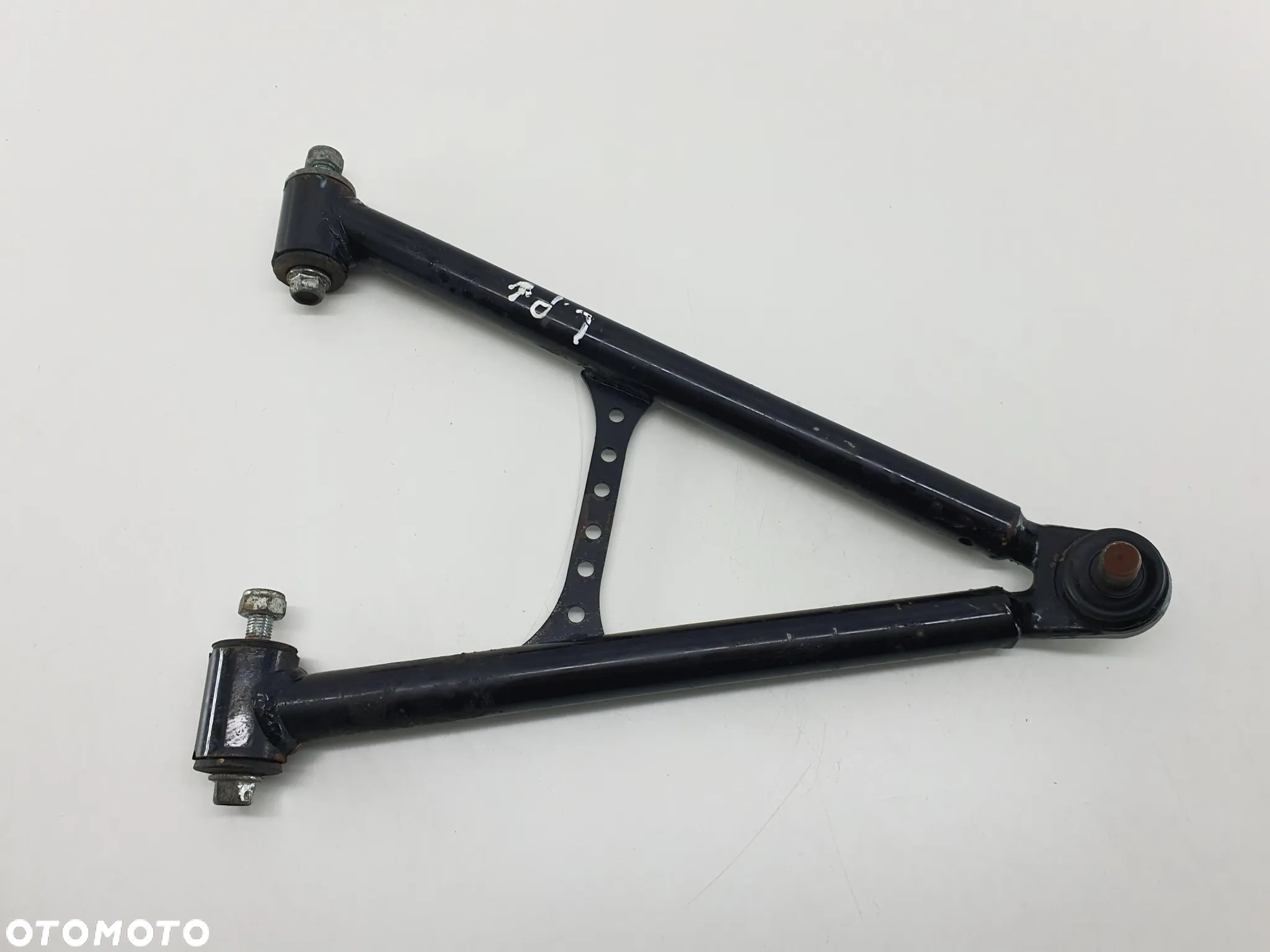 WAHACZ LEWY PRZOD DOLNY SMC 700 ARGON JUMBO 700 - 4