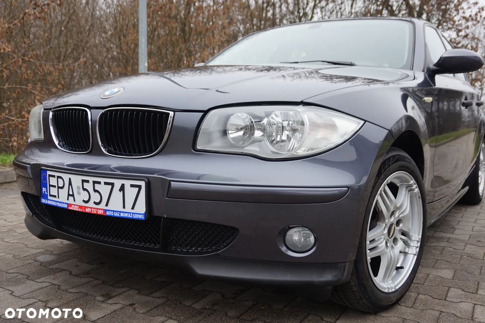 BMW Seria 1 116i - 8