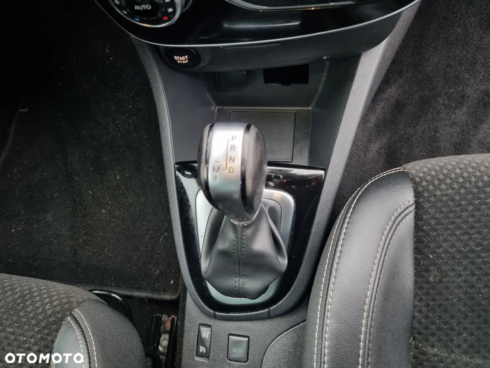 Renault Clio ENERGY TCe 120 EDC LIMITED 2018 - 15