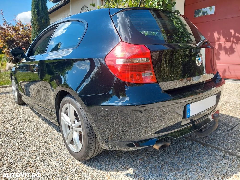 BMW Seria 1 116d - 2