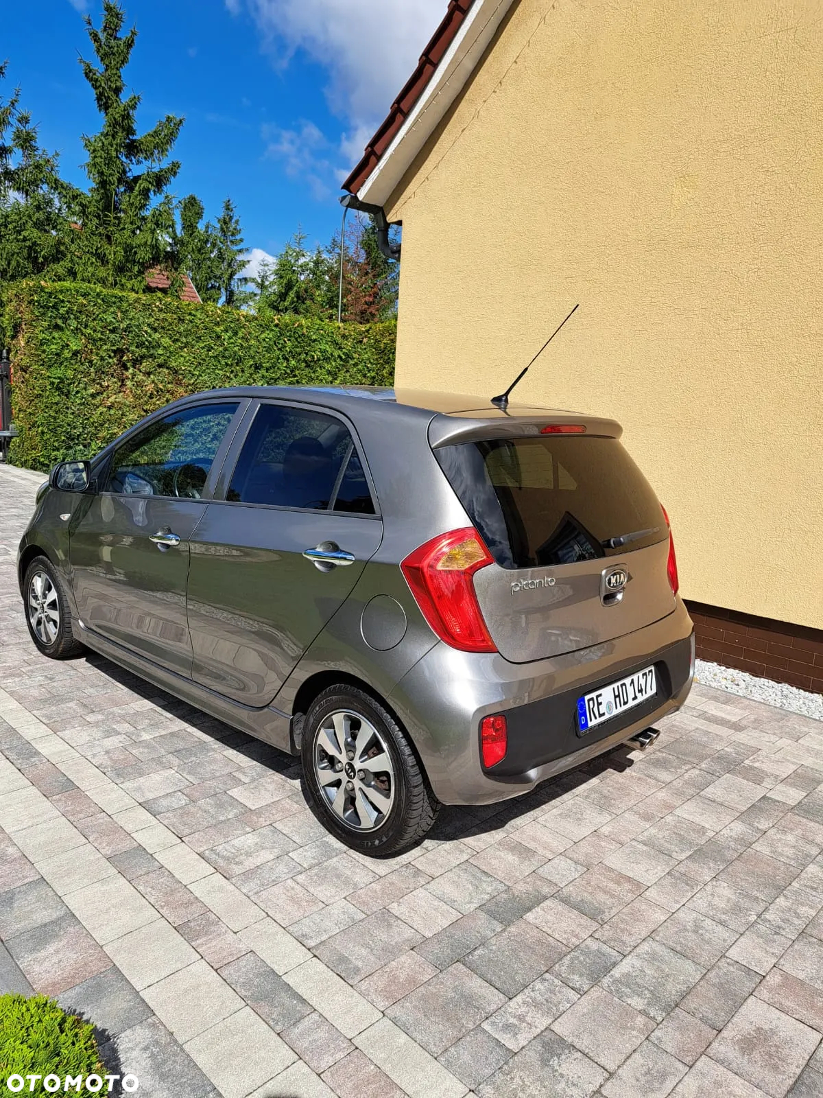 Kia Picanto - 4