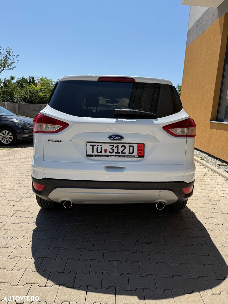 Ford Kuga 2.0 TDCi 4WD Powershift Titanium - 6