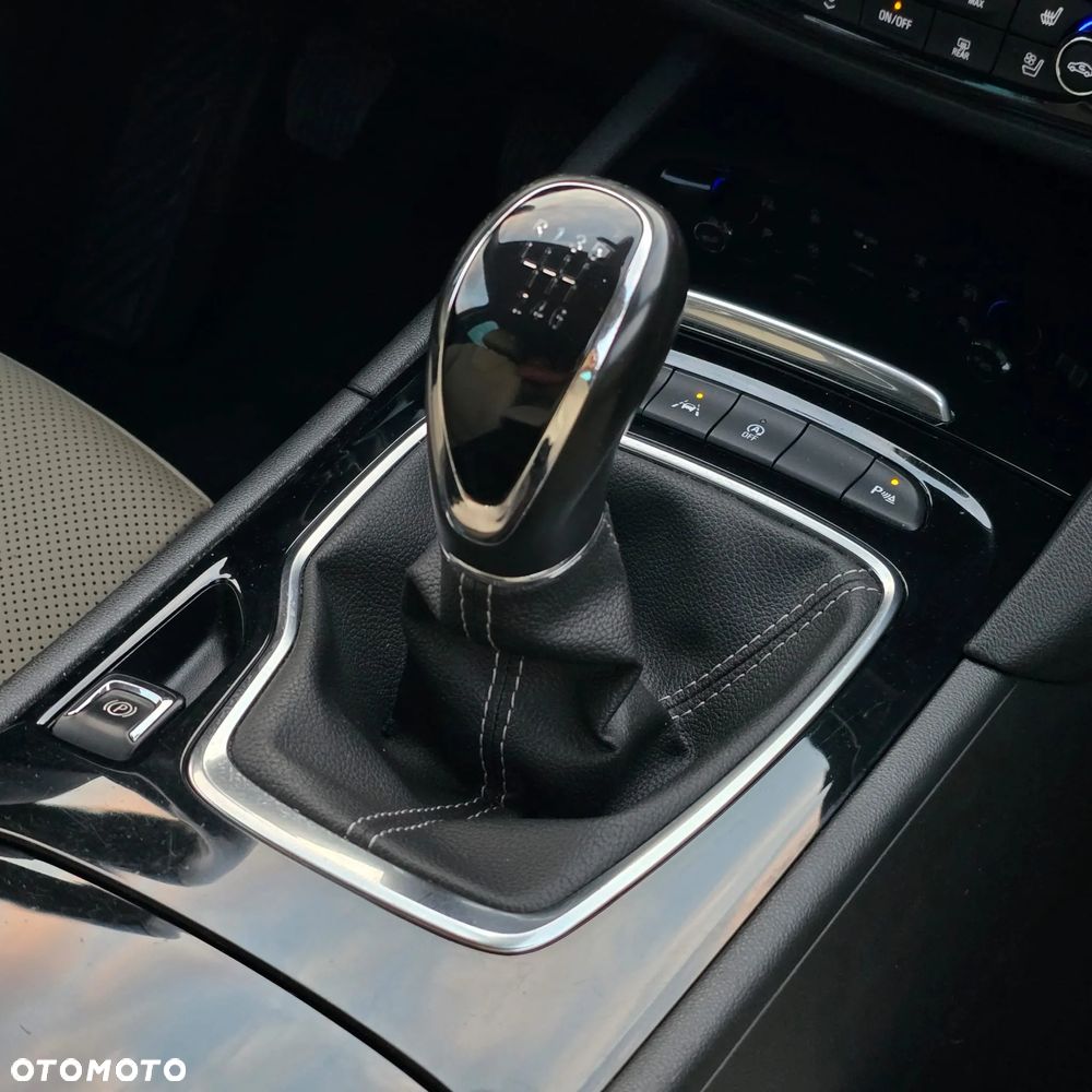 Opel Insignia 2.0 Ultimate Exclusive - 35