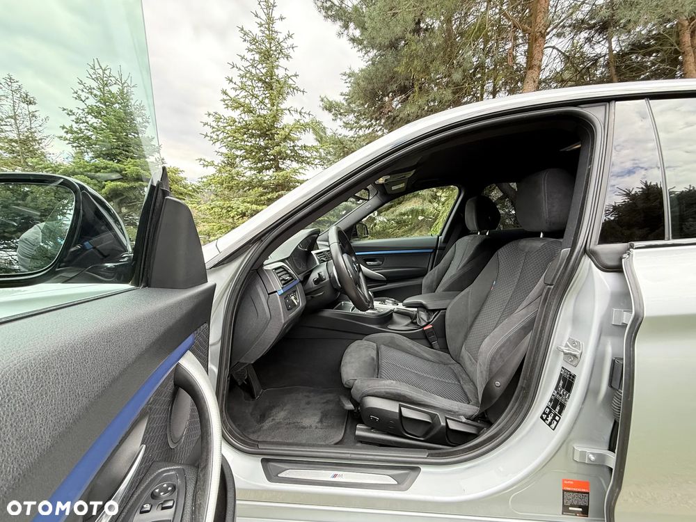 BMW 3GT 335i xDrive M Sport - 15