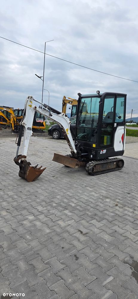 Bobcat E19 - 12